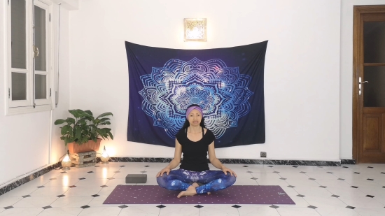 14. Chakras, Hatha - Ouverture du coeur avec Aline Rakotoson Babelon